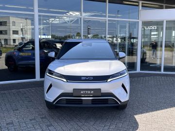 Car image 28