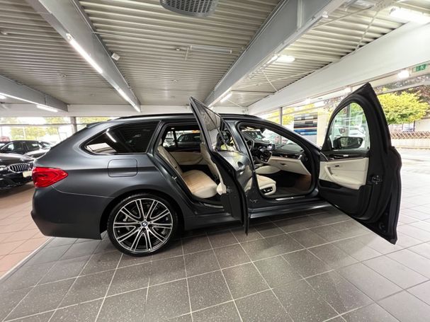 BMW 540i Touring xDrive 250 kW image number 9