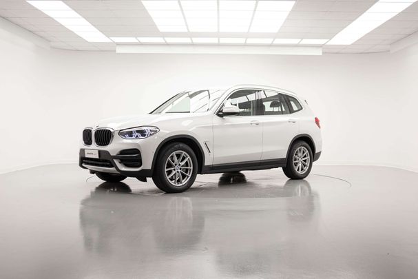 BMW X3 xDrive20d Advantage 140 kW image number 5