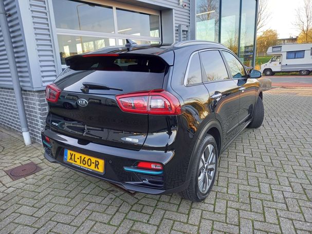 Kia Niro e 64 kWh 150 kW image number 13