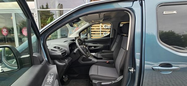 Toyota Proace City Verso L1 1.5 D-4D Team 96 kW image number 14