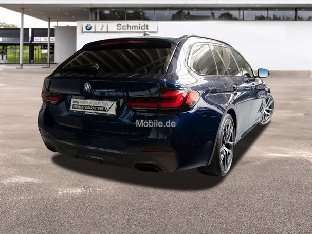 BMW 530d Touring xDrive 210 kW image number 2