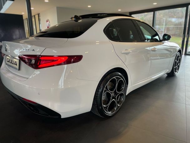 Alfa Romeo Giulia Q4 206 kW image number 6