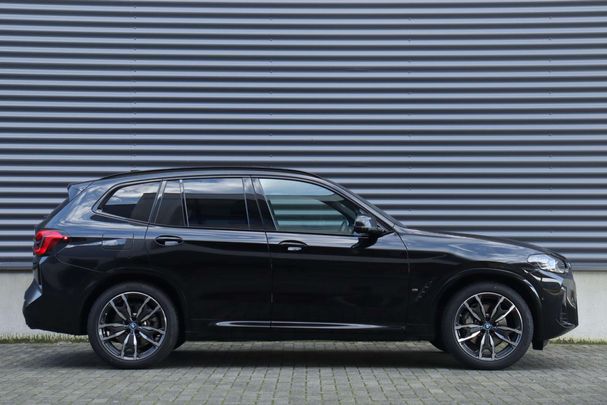 BMW X3 xDrive30e 215 kW image number 3