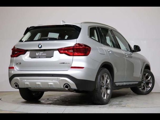 BMW X3 xDrive20i xLine 135 kW image number 4