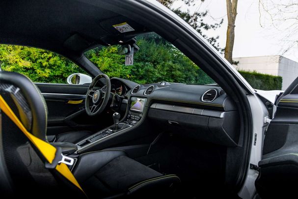 Porsche Cayman GT4 4.0 309 kW image number 37