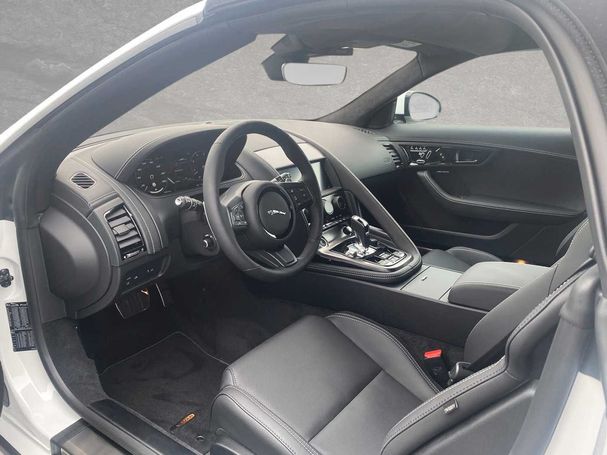 Jaguar F-Type Cabriolet P450 AWD 331 kW image number 3