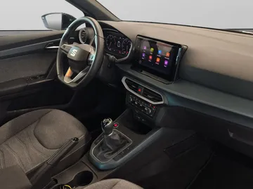 Car image 21