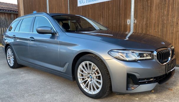 BMW 530i Touring 185 kW image number 8