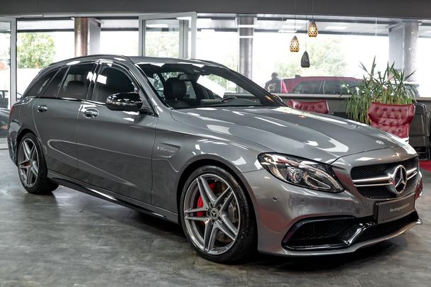 Mercedes-Benz C 63 AMG 375 kW image number 3