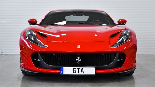 Ferrari 812 Superfast 588 kW image number 5