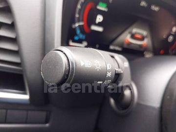 Car image 24