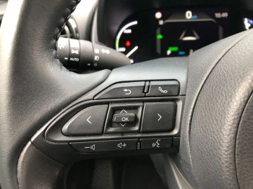 Car image 31