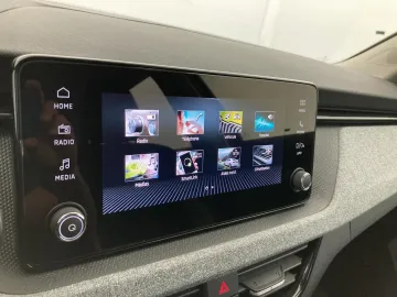 Car image 36