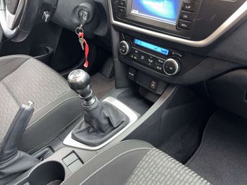 Car image 13