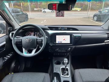 Car image 11