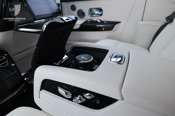 Rolls-Royce Phantom 420 kW image number 30