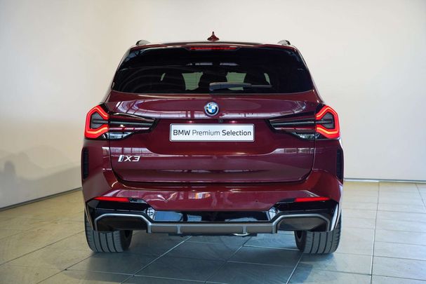 BMW iX3 M Sport 210 kW image number 9