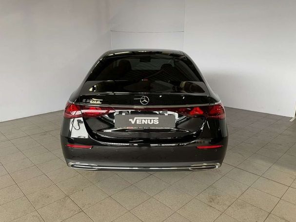 Mercedes-Benz E 220 145 kW image number 3