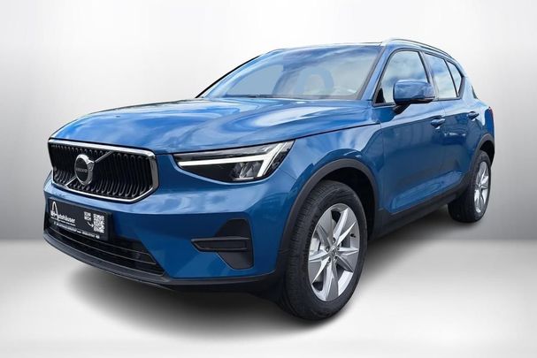 Volvo XC40 Core 120 kW image number 1