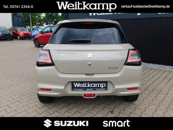 Suzuki Swift 1.2 Hybrid Comfort 61 kW image number 4