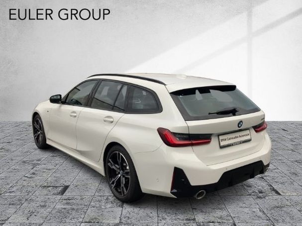 BMW 330i Touring M 180 kW image number 4