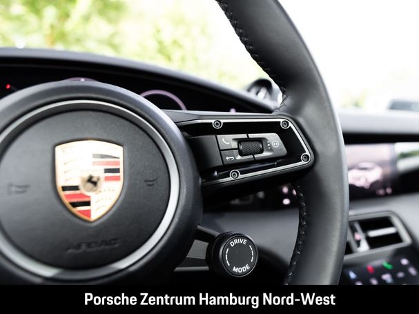 Porsche Taycan 320 kW image number 27