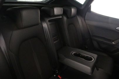 Car image 41