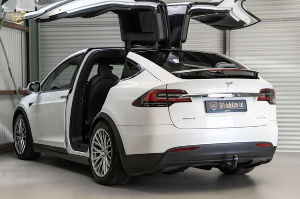 Tesla Model X Long Range AWD 493 kW image number 17