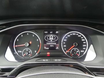 Car image 37