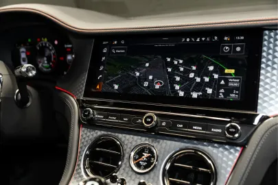 Car image 39