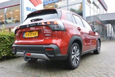 Car image 5