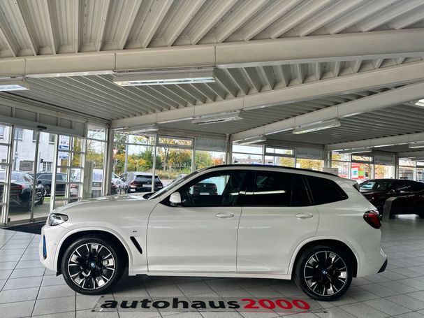 BMW iX3 M Sport Impressive 210 kW image number 5