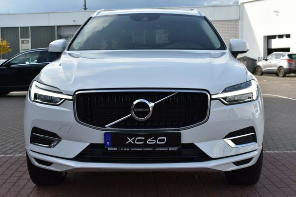 Volvo XC60 T8 AWD Momentum 288 kW image number 10