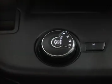 Car image 49