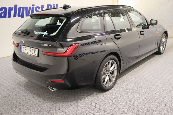 BMW 330 Touring xDrive 185 kW image number 3