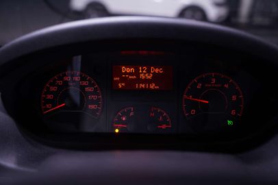 Car image 28