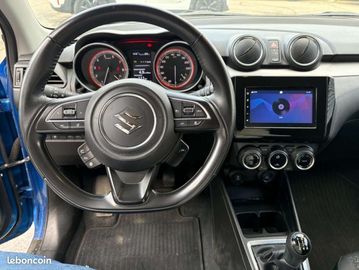 Car image 10