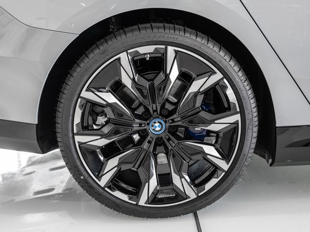 BMW i5 eDrive40 M Sport 250 kW image number 8