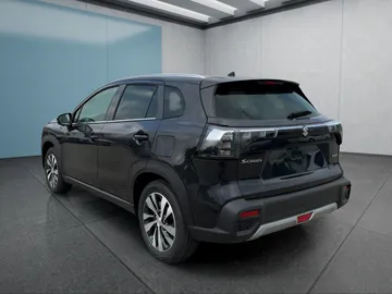 Car image 4