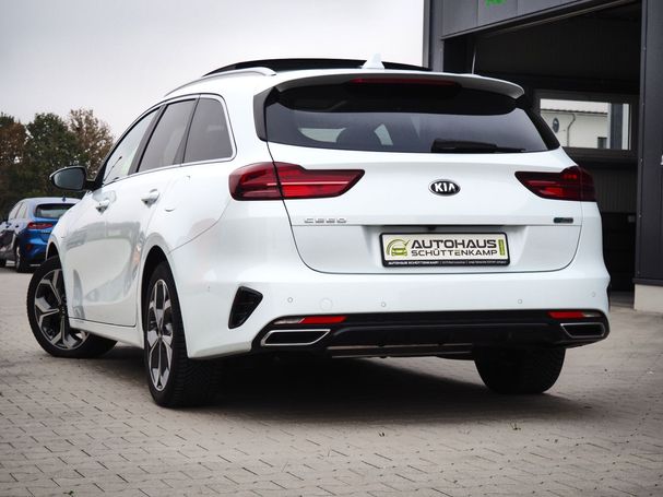 Kia Ceed 1.6 Hybrid 104 kW image number 5