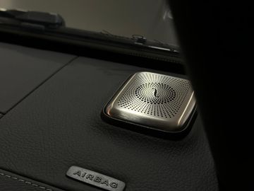 Car image 41