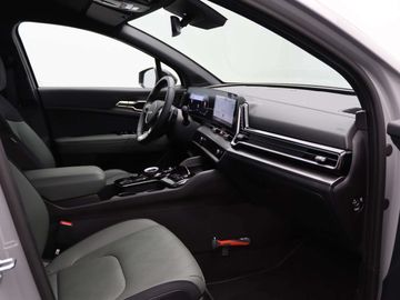 Car image 31