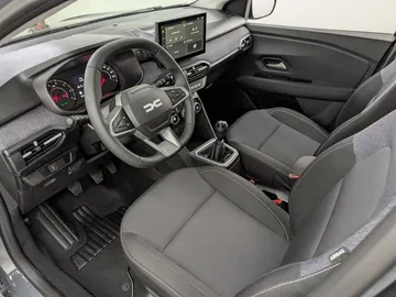 Car image 35