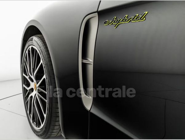 Porsche Panamera 4 Sport Turismo Hybrid 340 kW image number 6