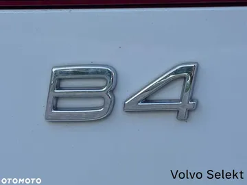 Car image 33