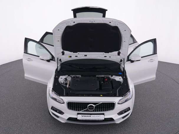 Volvo V90 Cross Country AWD B4 145 kW image number 13