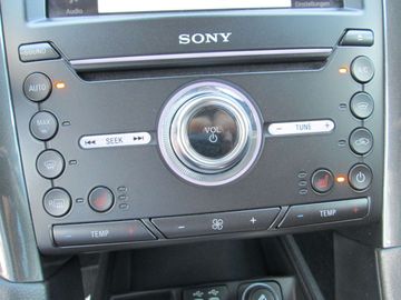 Car image 25