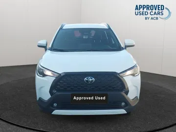 Car image 3