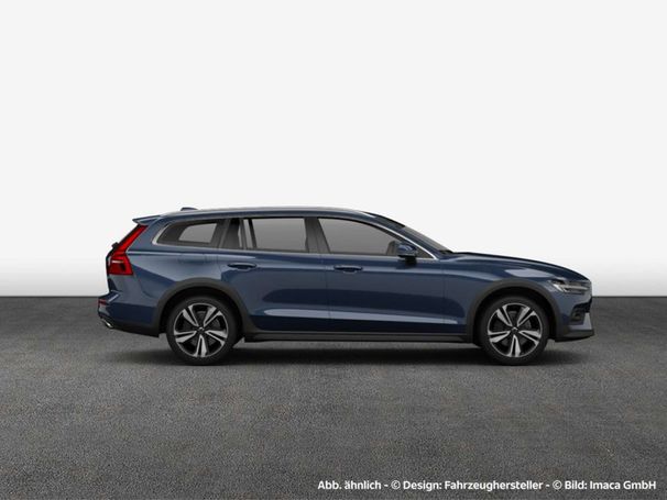 Volvo V60 Cross Country AWD B5 184 kW image number 1